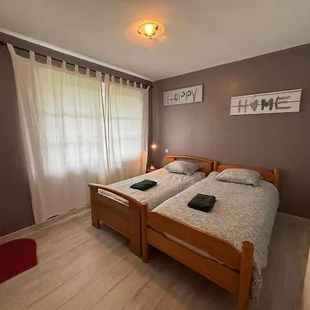 A L'oree Du Bois Vakantiehuis *