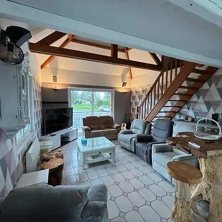 Vakantiehuis A L'oree Du Bois